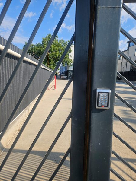 Bragadiru, Ilfov, oferim cazare muncitori, camin nou, 2-4 locuri in camera